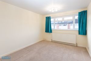 Bedroom- click for photo gallery